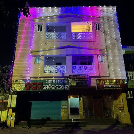 Nityananda Inn Puri Exterior photo